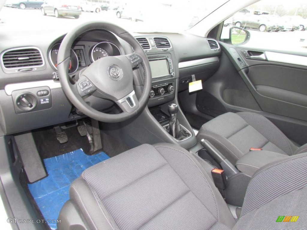 Titan Black Interior 2012 Volkswagen Golf 2 Door TDI Photo #61667294