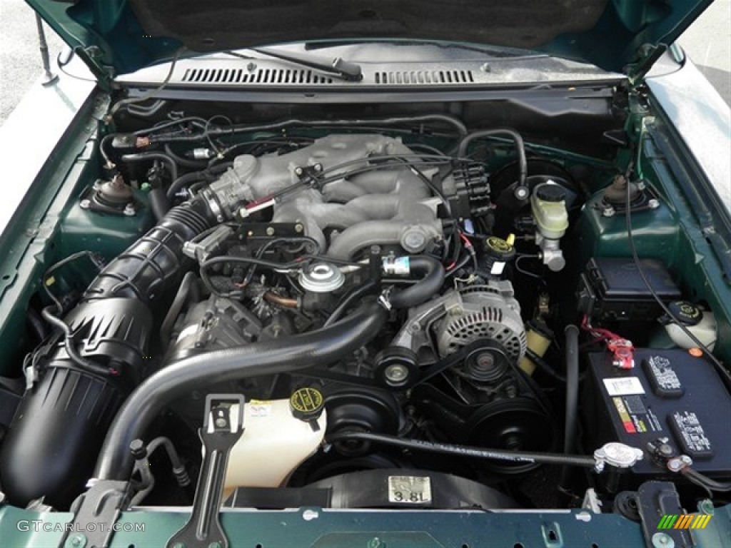 2000 Ford Mustang V6 Coupe 3.8 Liter OHV 12-Valve V6 Engine Photo #61667518