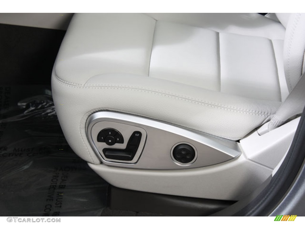 2012 Mercedes-Benz R 350 4Matic Front Seat Photos