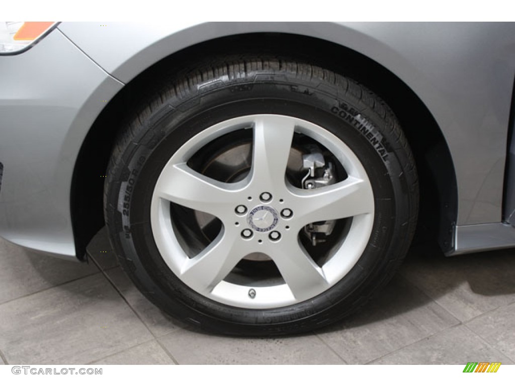 2012 Mercedes-Benz R 350 4Matic Wheel Photos
