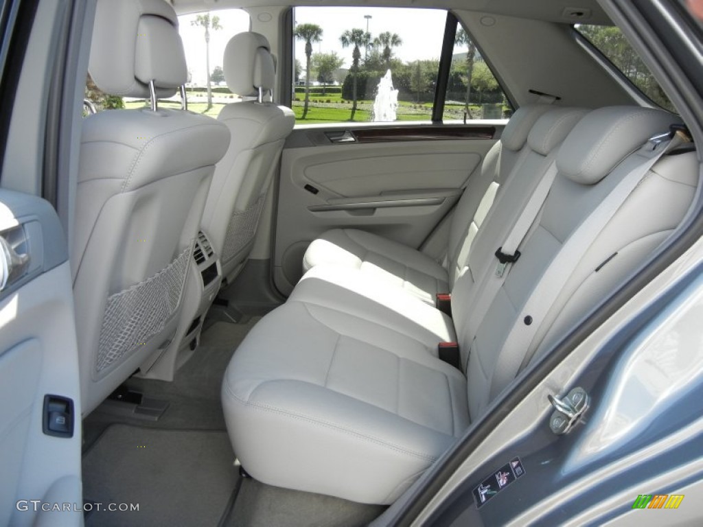 Ash Interior 2010 Mercedes-Benz ML 350 Photo #61669900