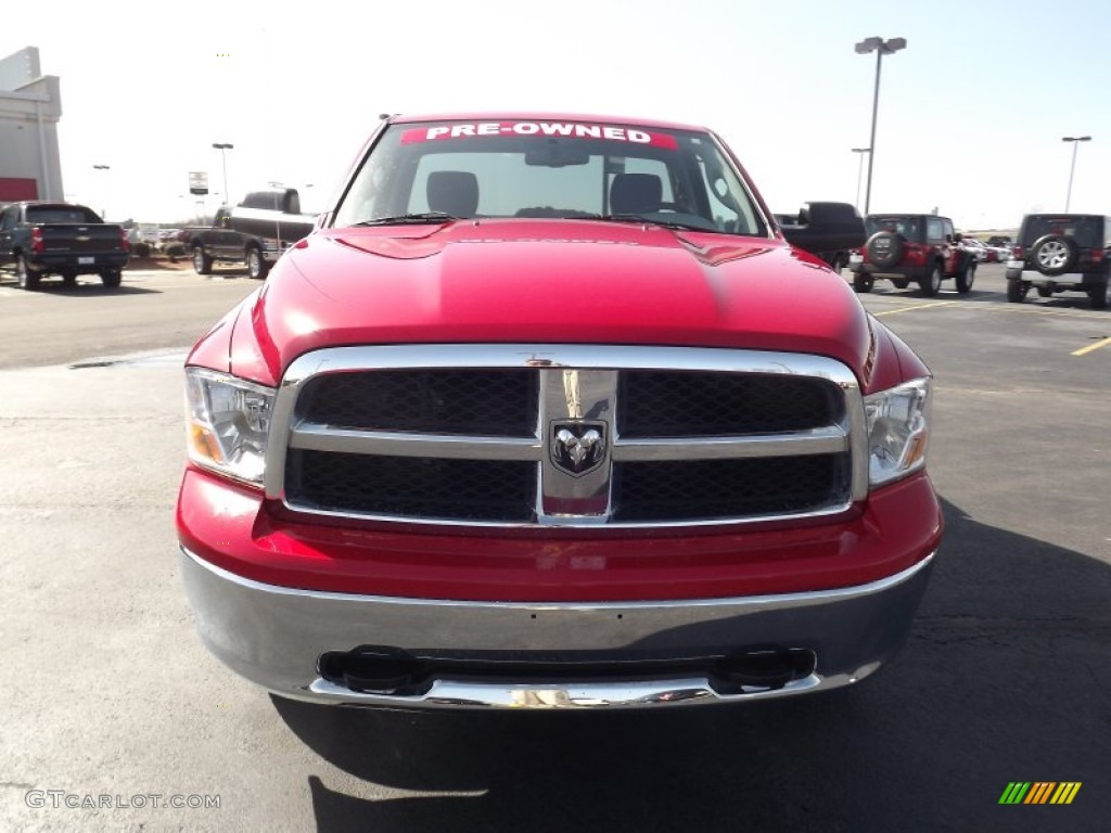 2011 Ram 1500 SLT Regular Cab 4x4 - Flame Red / Dark Slate Gray/Medium Graystone photo #2