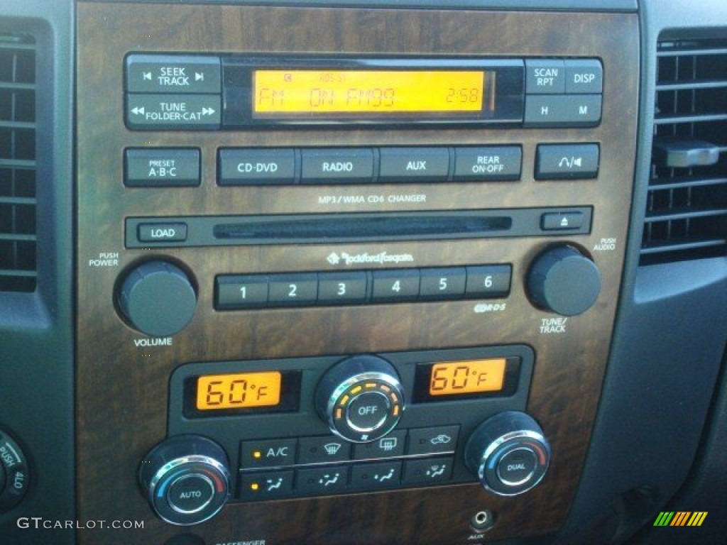 2010 Nissan Titan LE Crew Cab 4x4 Audio System Photo #61671942