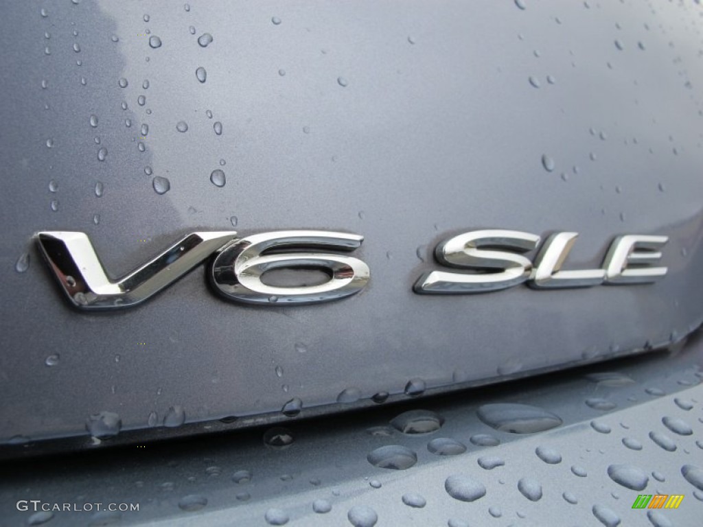 2004 Toyota Solara SE V6 Coupe Marks and Logos Photos