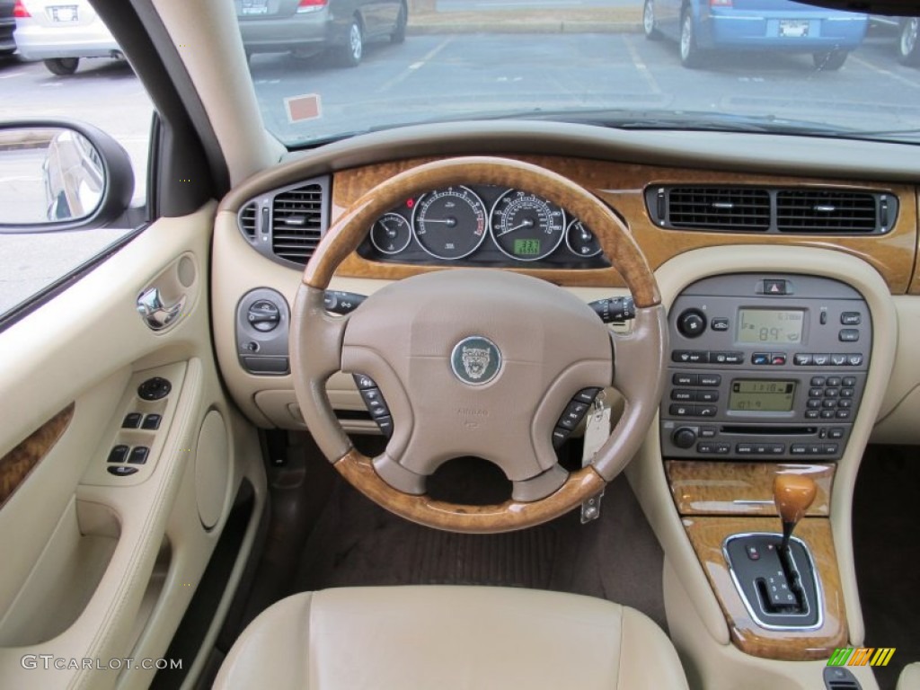 2004 Jaguar X-Type 3.0 Barley Dashboard Photo #61673719