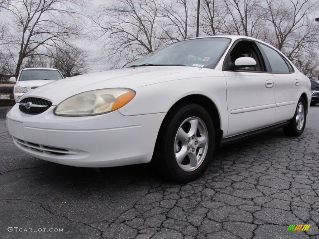 Vibrant White 2003 Ford Taurus SES Exterior Photo #61674032