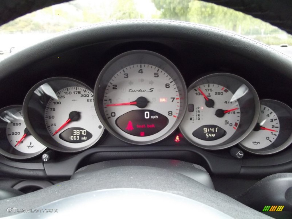 2011 Porsche 911 Turbo S Coupe Gauges Photo #61675748