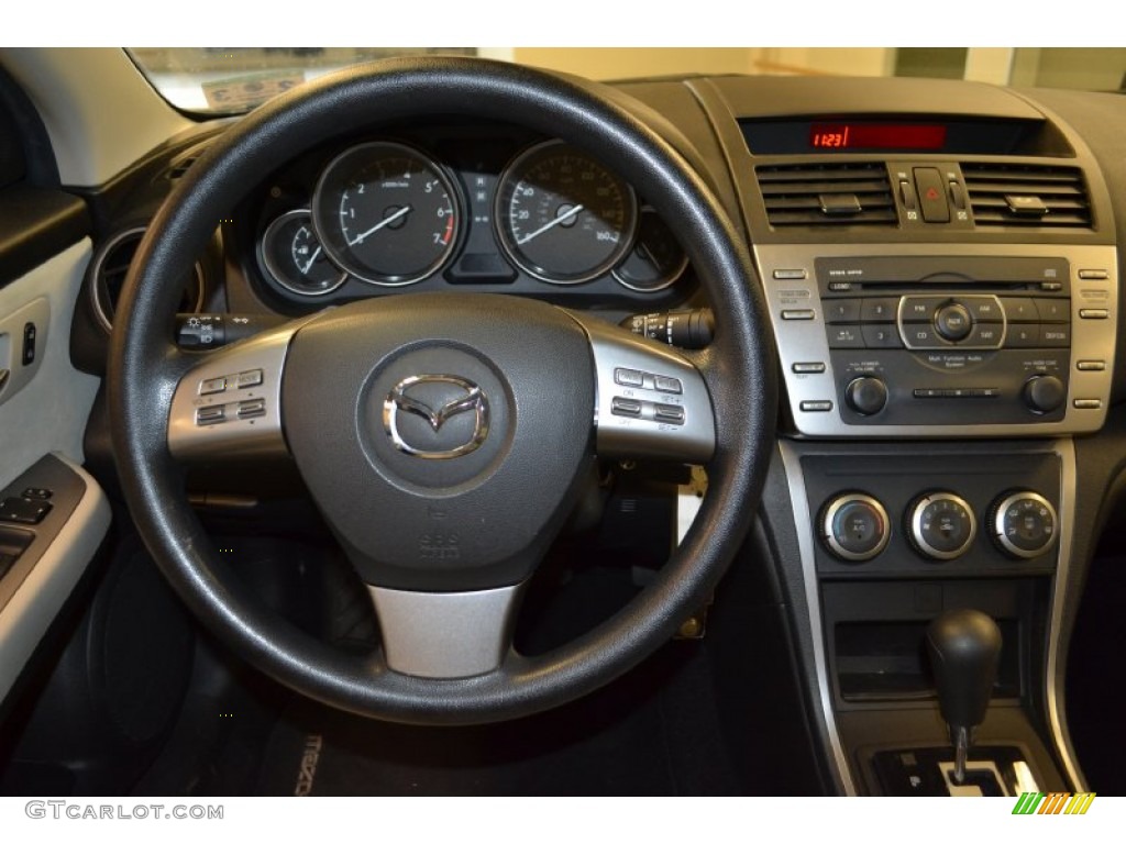 2010 Mazda MAZDA6 i Sport Sedan Gray Steering Wheel Photo #61676118
