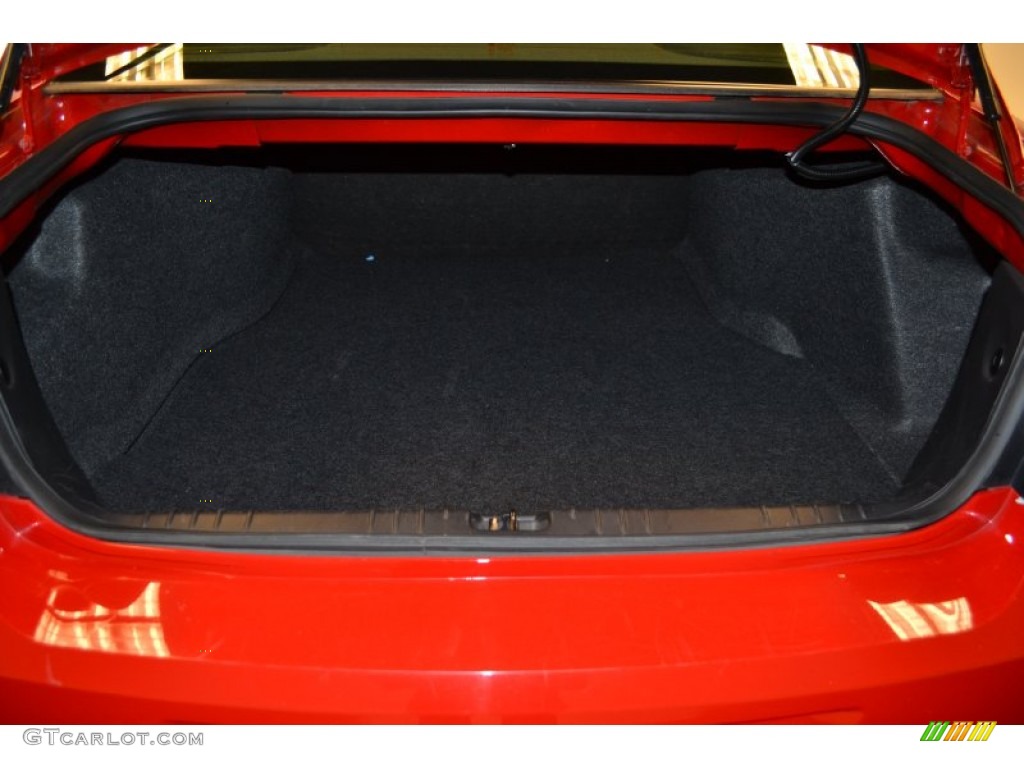 2011 Impala LT - Victory Red / Ebony photo #11