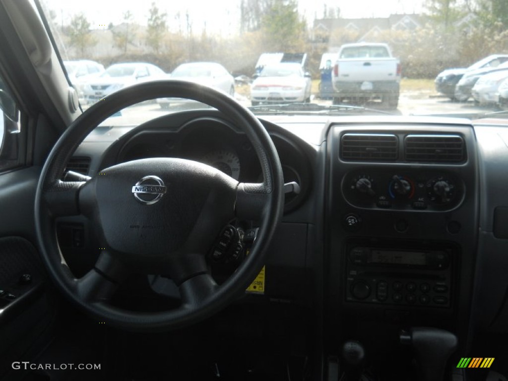 2004 Xterra SE 4x4 - Thermal Red Metallic / Charcoal photo #4