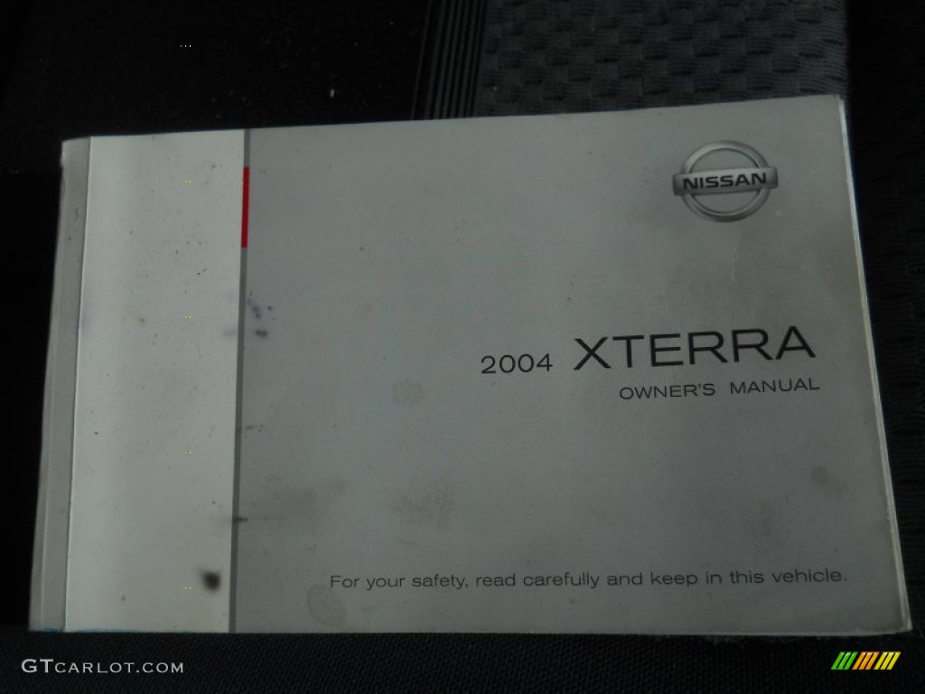 2004 Xterra SE 4x4 - Thermal Red Metallic / Charcoal photo #19