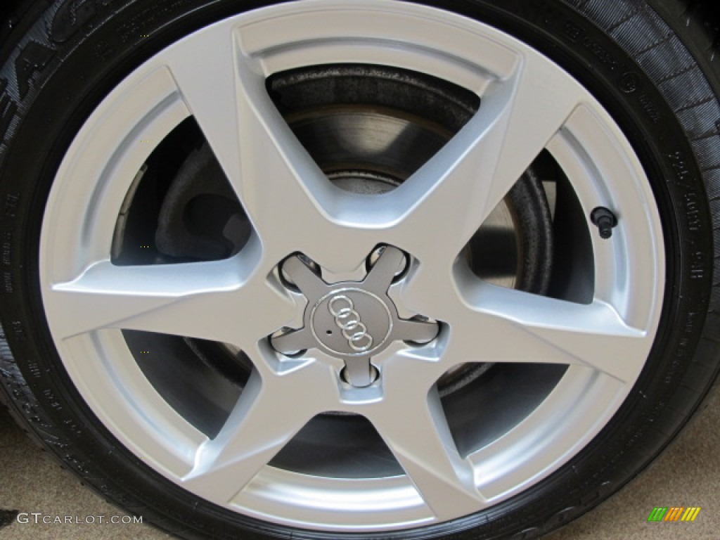 2009 A4 2.0T Premium quattro Sedan - Ice Silver Metallic / Black photo #13