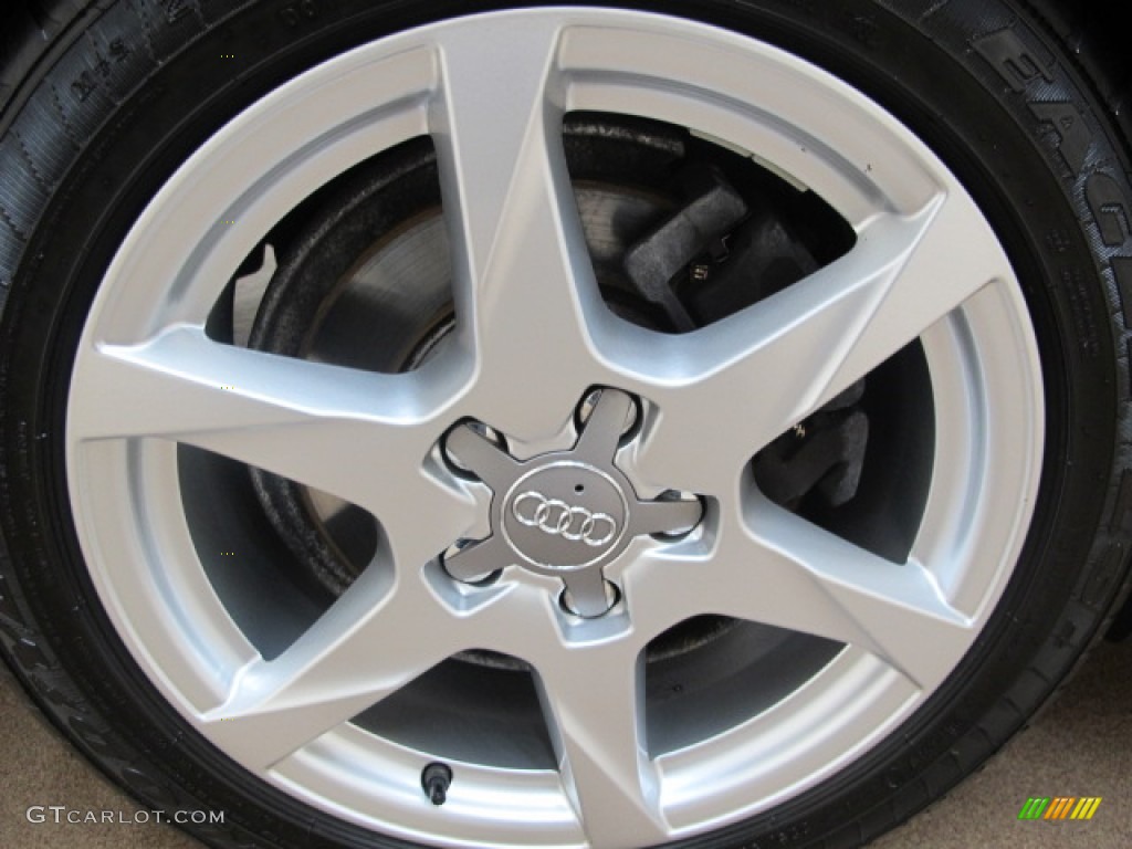 2009 A4 2.0T Premium quattro Sedan - Ice Silver Metallic / Black photo #14