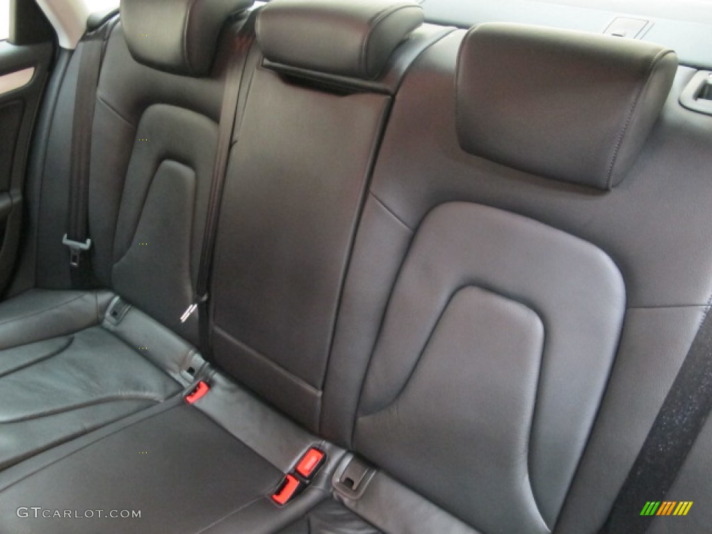 2009 A4 2.0T Premium quattro Sedan - Ice Silver Metallic / Black photo #19