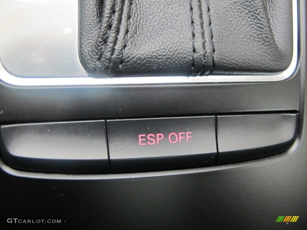 2009 A4 2.0T Premium quattro Sedan - Ice Silver Metallic / Black photo #34