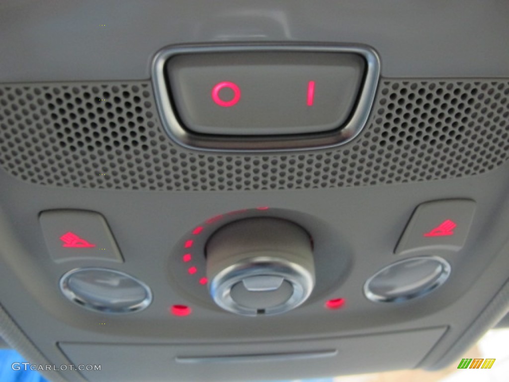 2009 A4 2.0T Premium quattro Sedan - Ice Silver Metallic / Black photo #35