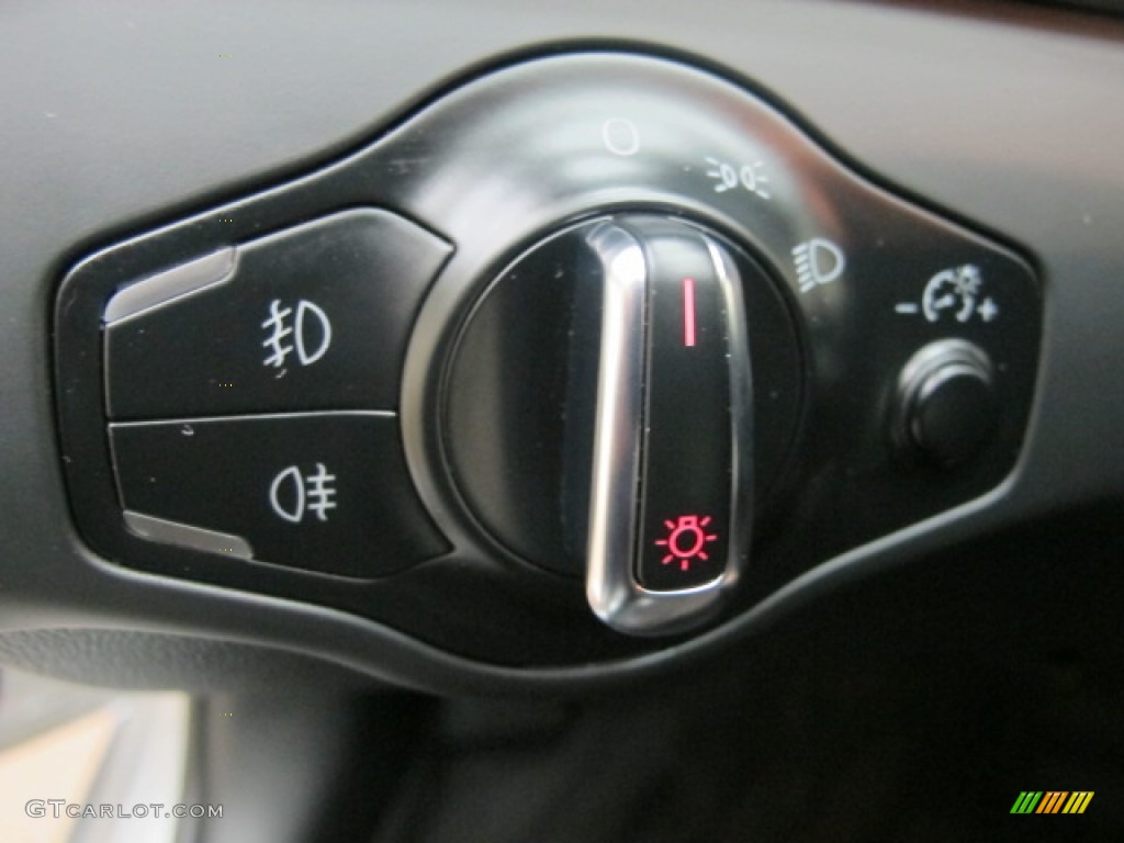 2009 A4 2.0T Premium quattro Sedan - Ice Silver Metallic / Black photo #39