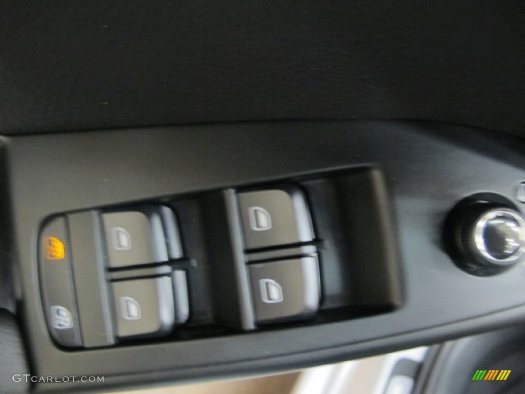 2009 A4 2.0T Premium quattro Sedan - Ice Silver Metallic / Black photo #40