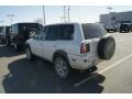 Natural White - RAV4 4WD Photo No. 3