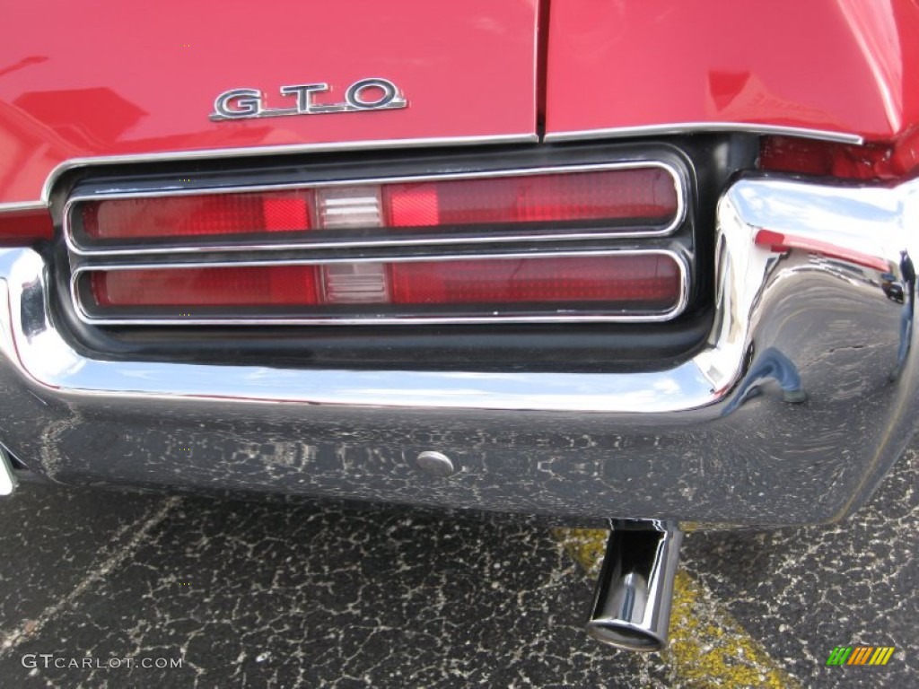 1969 Pontiac GTO Hardtop Marks and Logos Photo #61681215