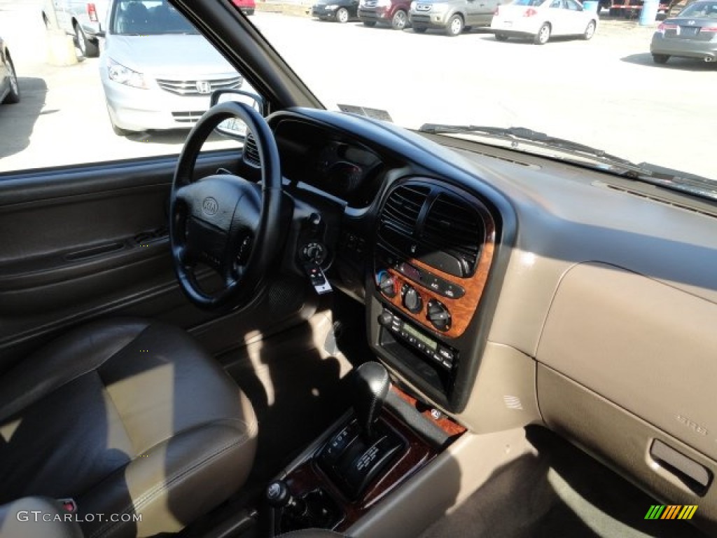 2001 Sportage EX 4x4 - Evergreen / Brown photo #8