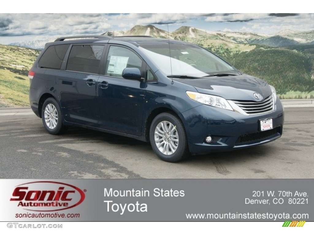 2012 Sienna XLE - South Pacific Pearl / Light Gray photo #1