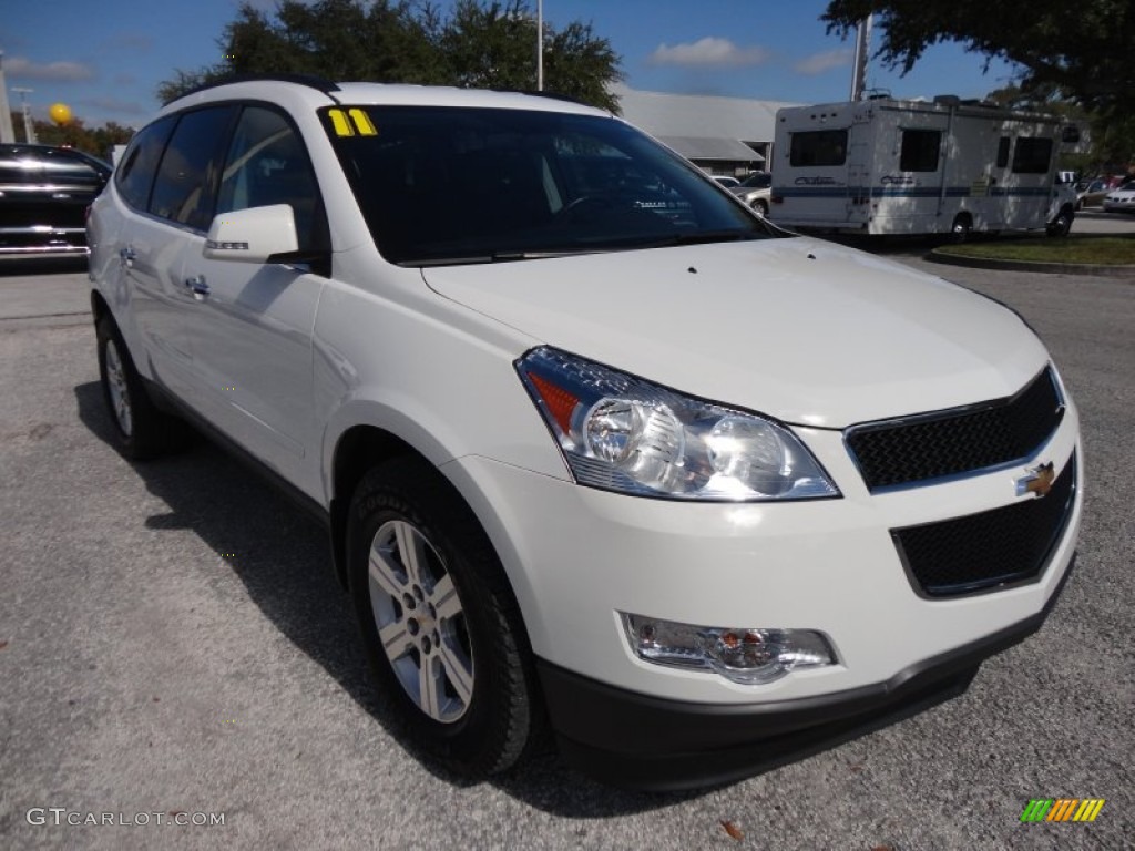 2011 Traverse LT - White / Dark Gray/Light Gray photo #11