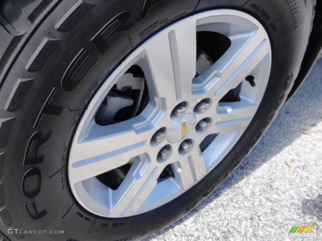 2011 Traverse LT - White / Dark Gray/Light Gray photo #16