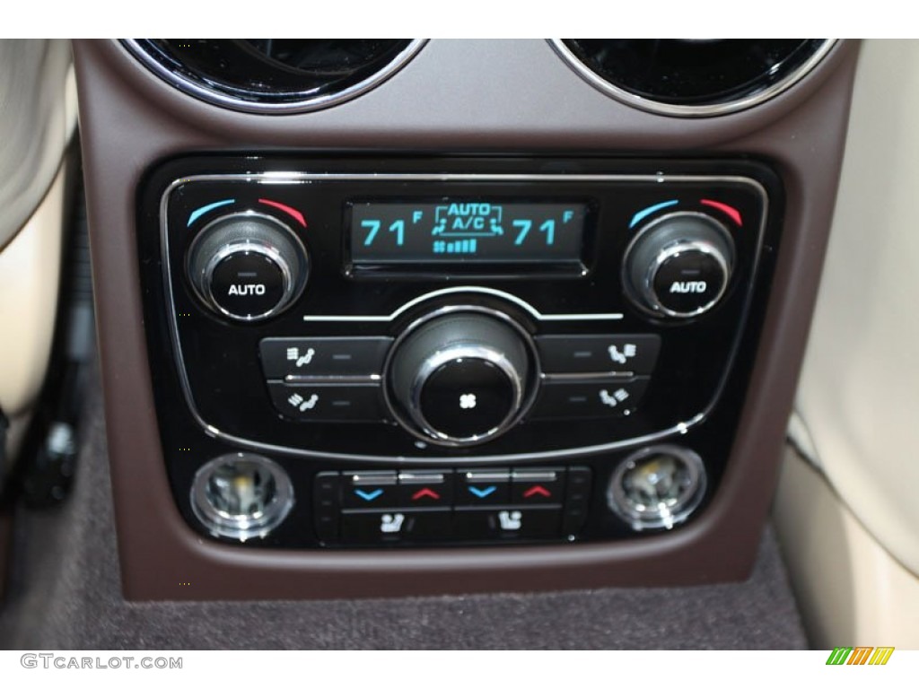 2012 Jaguar XJ XJL Portfolio Controls Photo #61688982