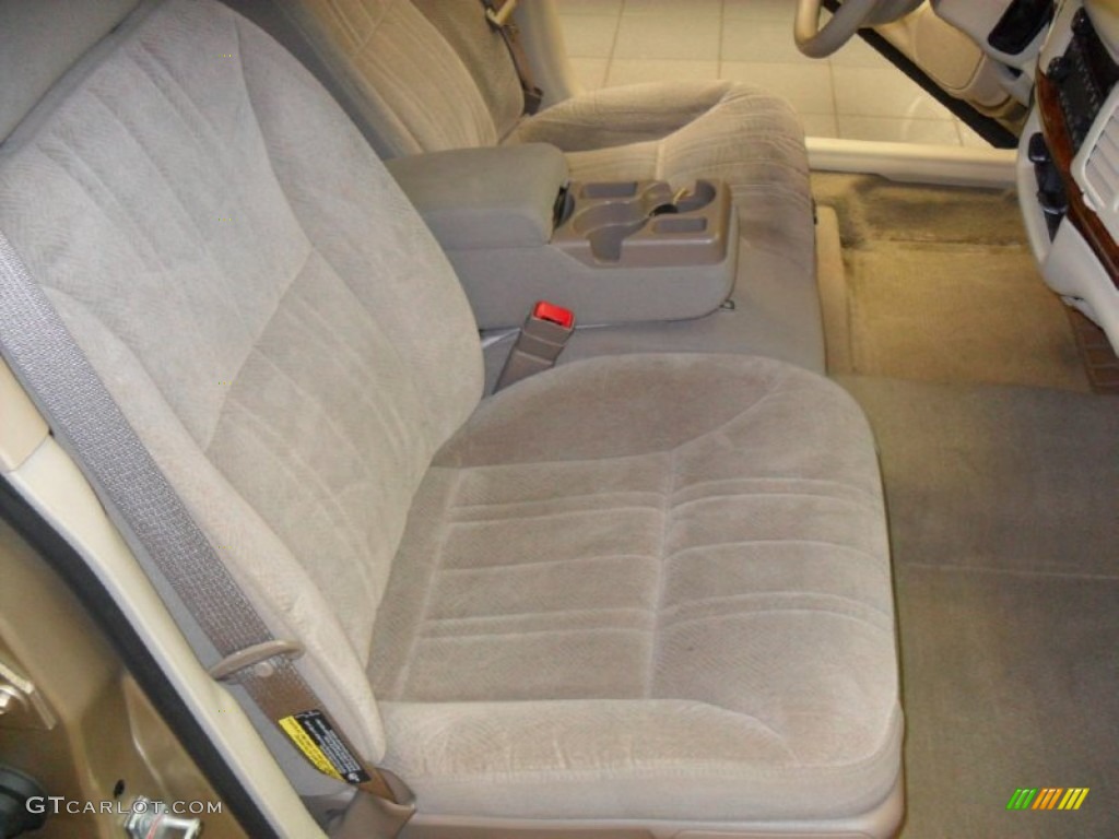 2004 Impala  - Sandstone Metallic / Neutral Beige photo #19