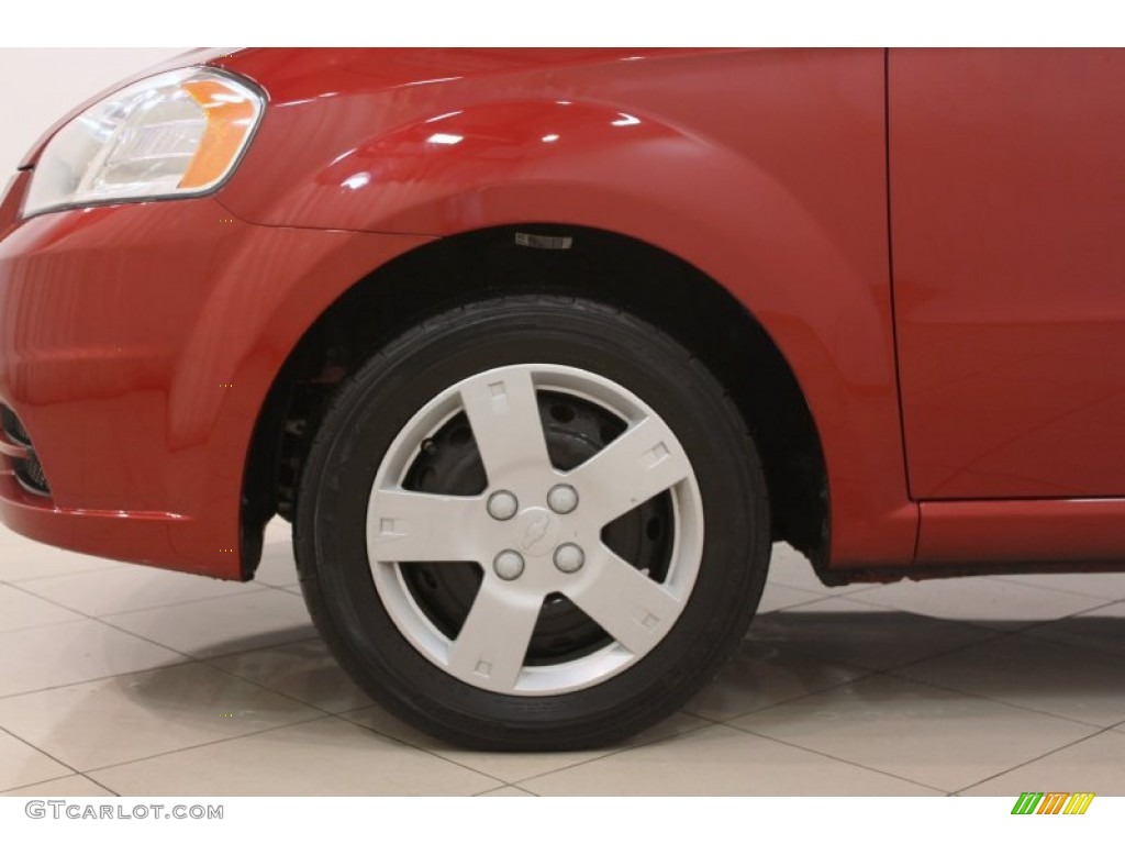 2010 Aveo LT Sedan - Sport Red / Charcoal photo #18