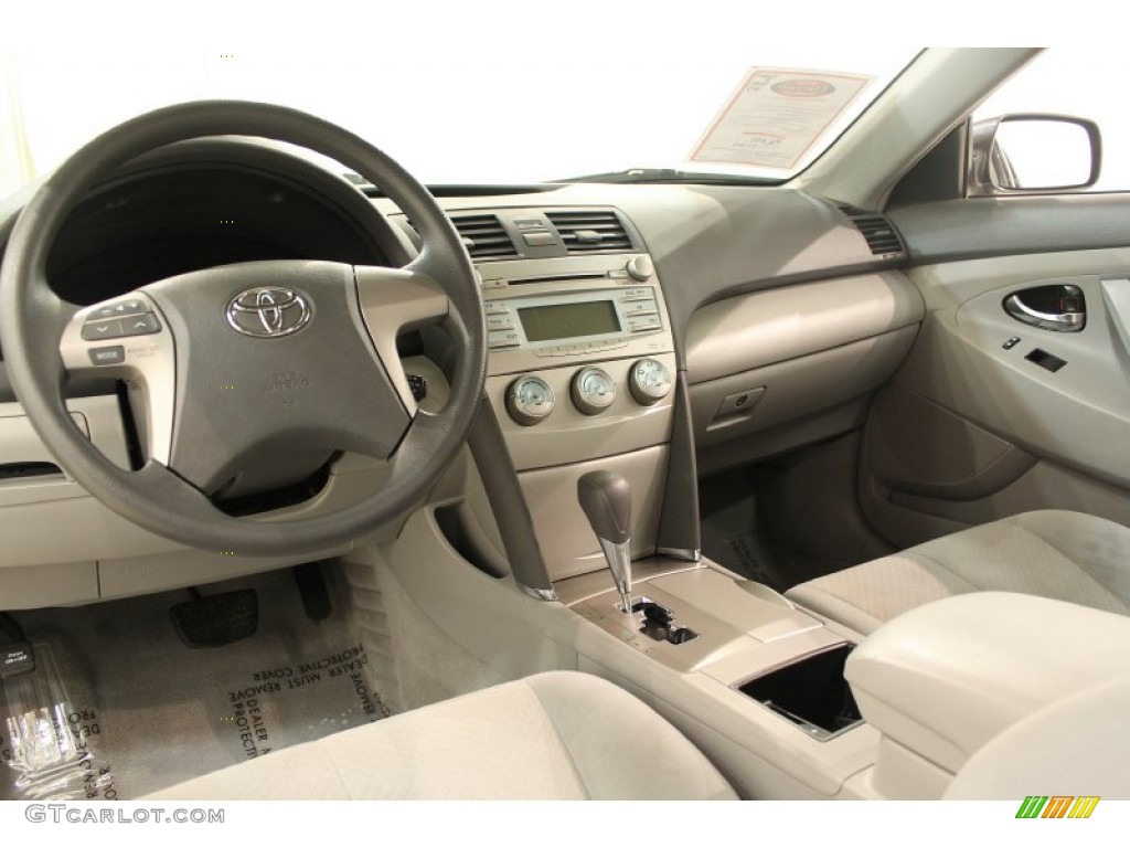 Ash Interior 2009 Toyota Camry LE Photo #61692578