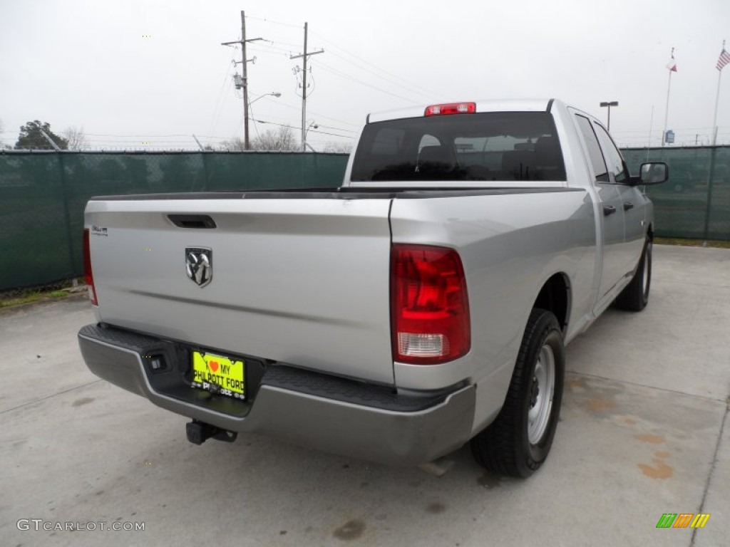 2010 Ram 1500 ST Quad Cab - Bright Silver Metallic / Dark Slate/Medium Graystone photo #3