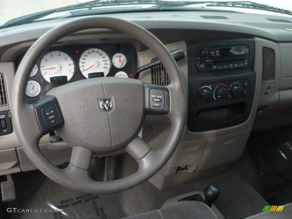 2004 Dodge Ram 1500 SLT Regular Cab 4x4 Taupe Steering Wheel Photo #61697265