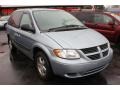 Butane Blue Pearl - Caravan SXT Photo No. 16