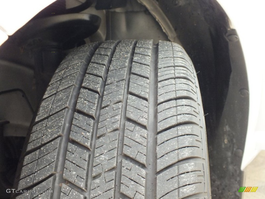 2010 Cobalt LT Sedan - Summit White / Ebony photo #41