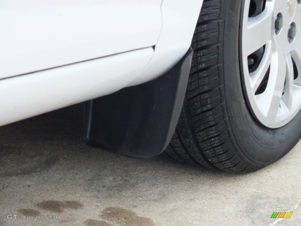 2010 Cobalt LT Sedan - Summit White / Ebony photo #44