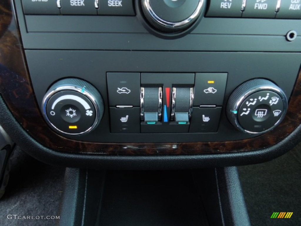 2012 Chevrolet Impala LTZ Controls Photo #61703991