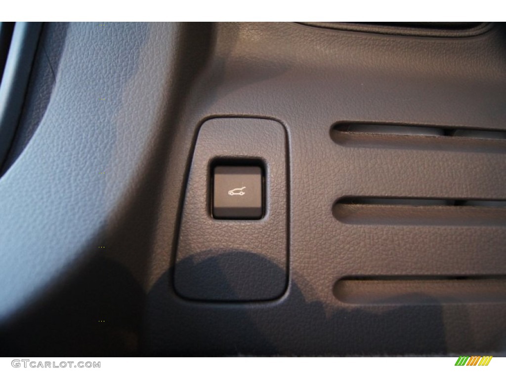 2012 Edge SEL - White Platinum Metallic Tri-Coat / Medium Light Stone photo #12