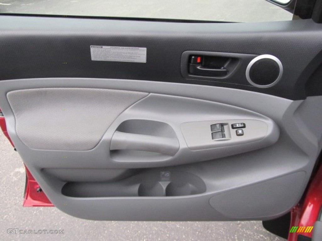 2006 Toyota Tacoma V6 TRD Access Cab 4x4 Graphite Gray Door Panel Photo #61706210