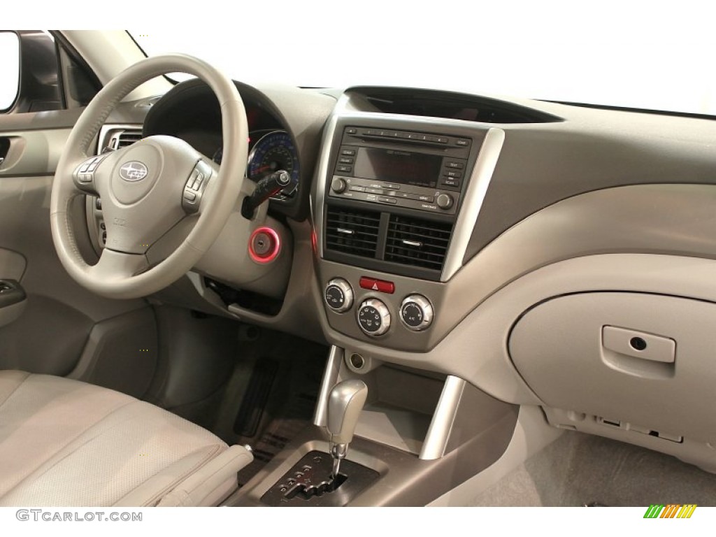 2009 Forester 2.5 X Limited - Steel Silver Metallic / Platinum photo #20