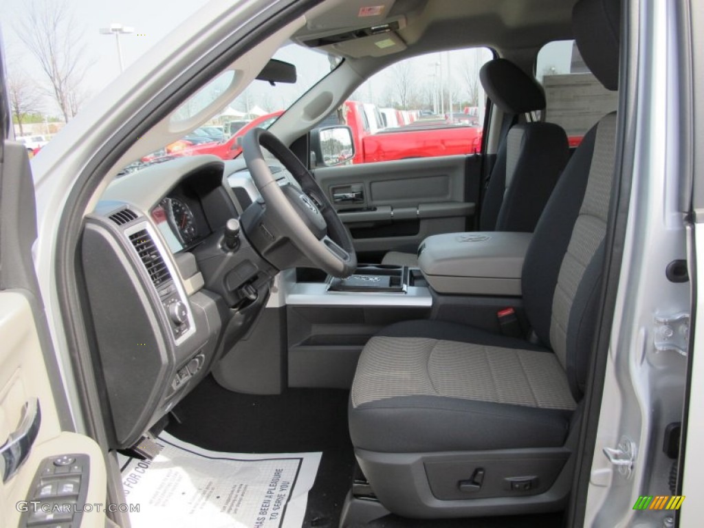 2012 Ram 1500 Big Horn Quad Cab - Bright Silver Metallic / Dark Slate Gray/Medium Graystone photo #7