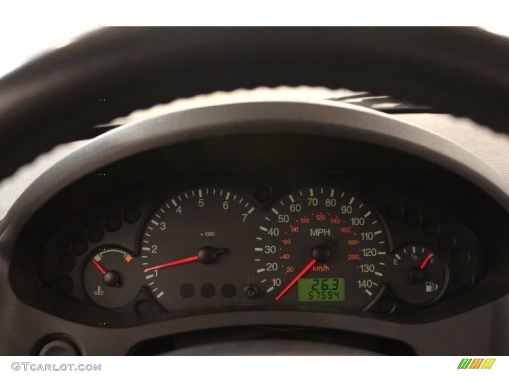 2006 Ford Focus ZXW SES Wagon Gauges Photo #61707786