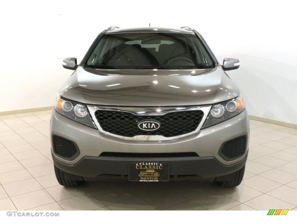 2011 Sorento LX V6 AWD - Titanium Silver / Black photo #2