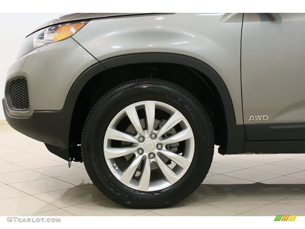 2011 Sorento LX V6 AWD - Titanium Silver / Black photo #24