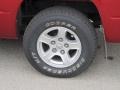 2007 Dodge Dakota SXT Club Cab 4x4 Wheel and Tire Photo