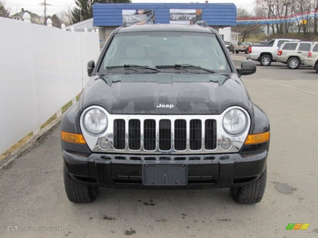 2006 Liberty Limited 4x4 - Black / Khaki photo #3