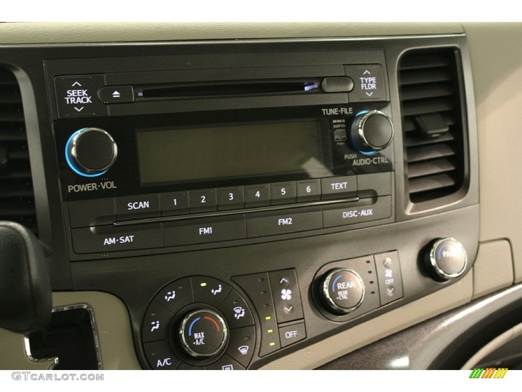 2011 Toyota Sienna V6 Audio System Photo #61708620