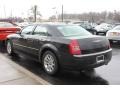 Brilliant Black Crystal Pearl - 300 C HEMI Photo No. 2