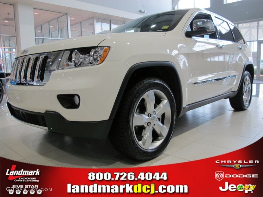 2012 Grand Cherokee Overland 4x4 - Stone White / New Saddle/Black photo #1